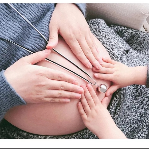 HARMONY BALL NECKLACE. CHIMES MUSIC FOR BABY. OR FOR ANYONE!! - Picture 3 of 7